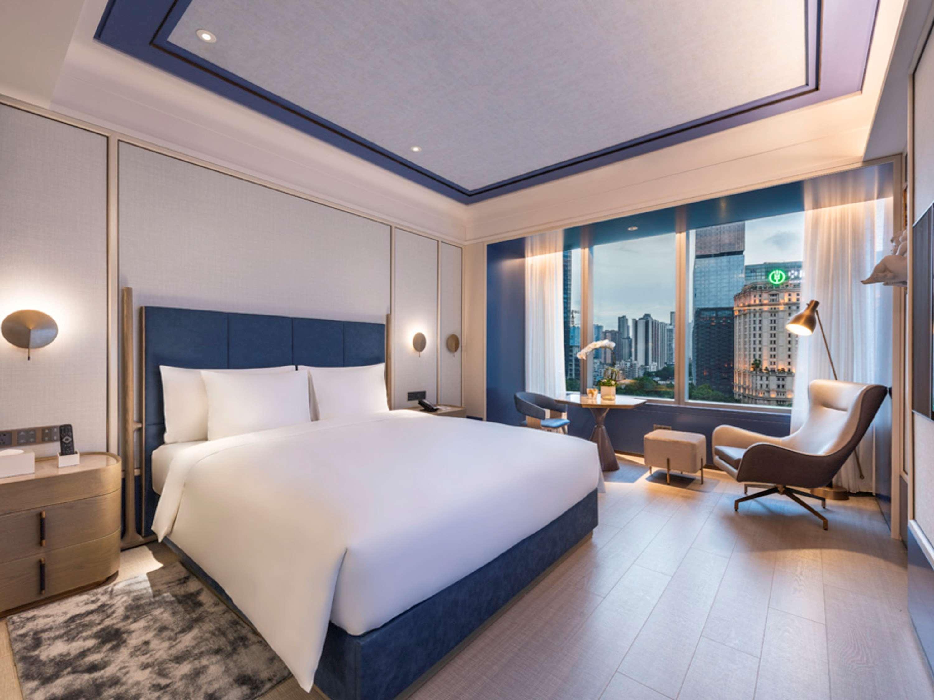 แกรนด์ เมอร์เคียว กวางโจว จูเจียง Hotel ภายนอก รูปภาพ