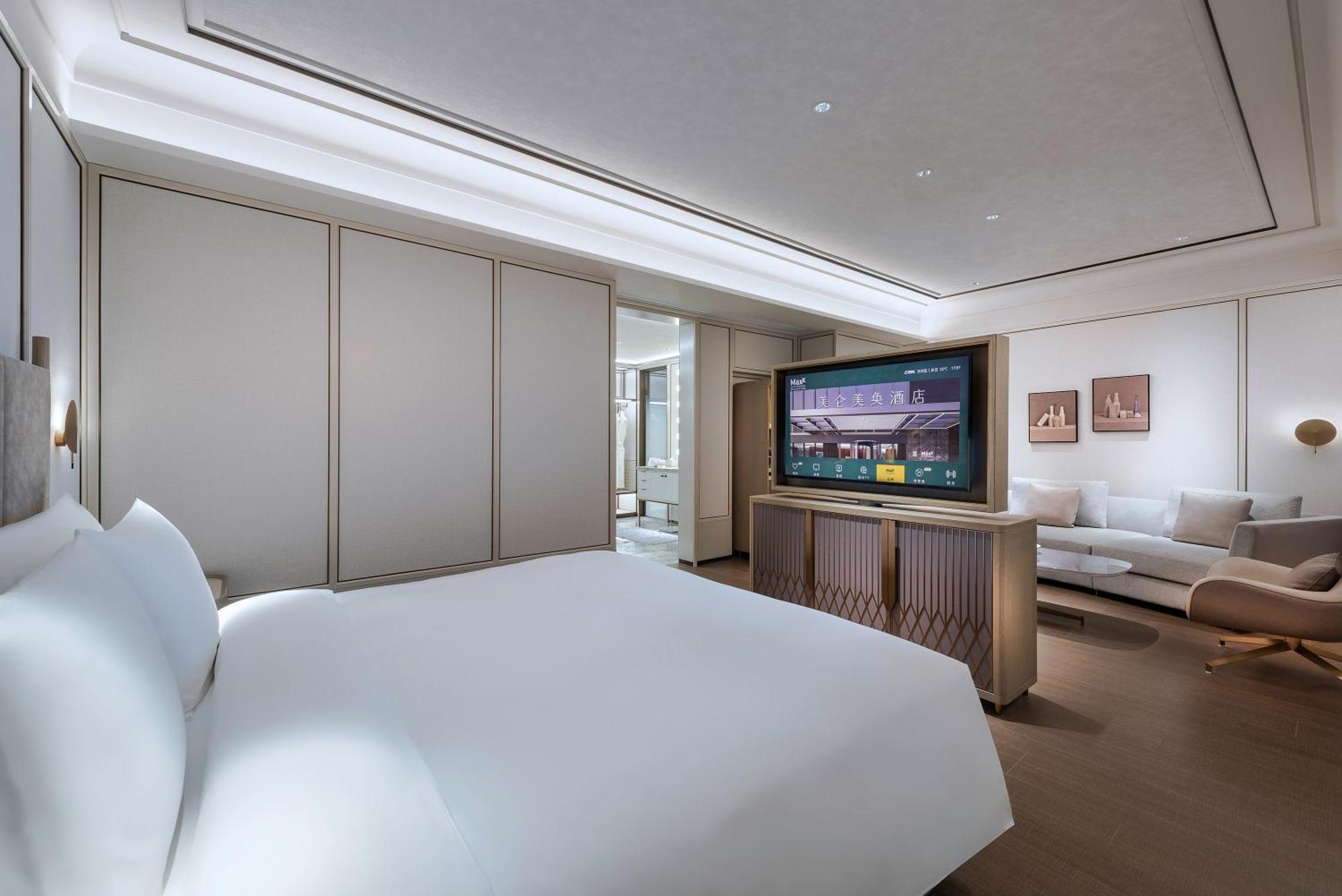 แกรนด์ เมอร์เคียว กวางโจว จูเจียง Hotel ภายนอก รูปภาพ