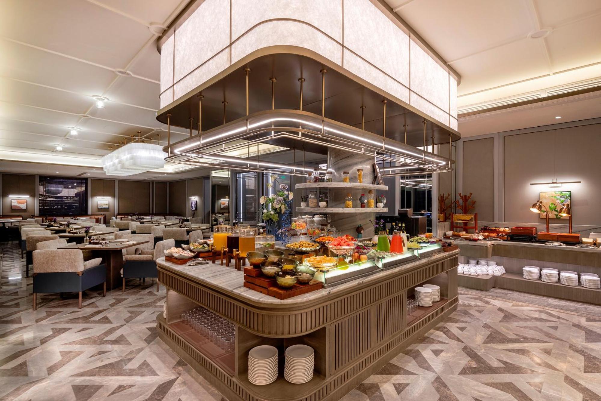 แกรนด์ เมอร์เคียว กวางโจว จูเจียง Hotel ภายนอก รูปภาพ