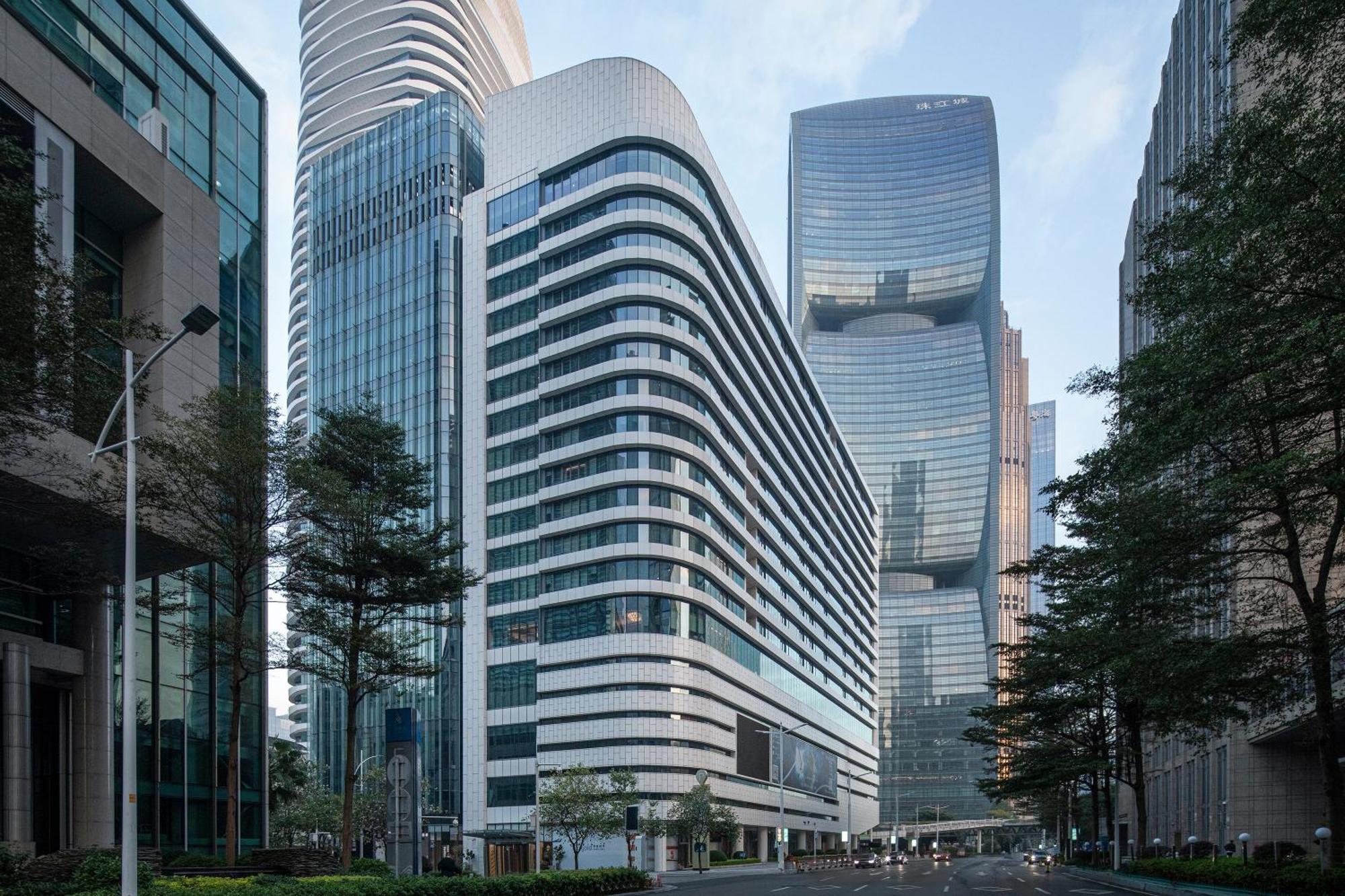 แกรนด์ เมอร์เคียว กวางโจว จูเจียง Hotel ภายนอก รูปภาพ